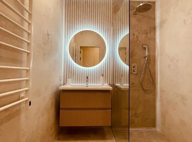 Kobiela Family Delux Ktw Center * Katowice